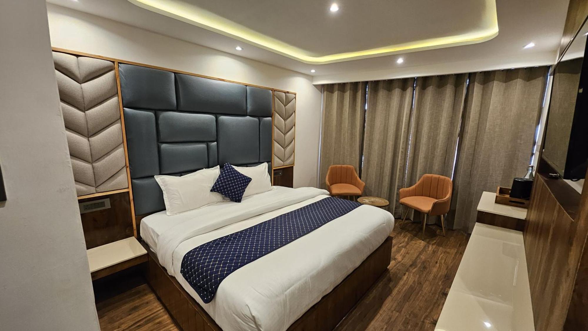 Mountain Zest- Simla Royale Near Mall Road Free Pickup From Railway Station Simla Dış mekan fotoğraf