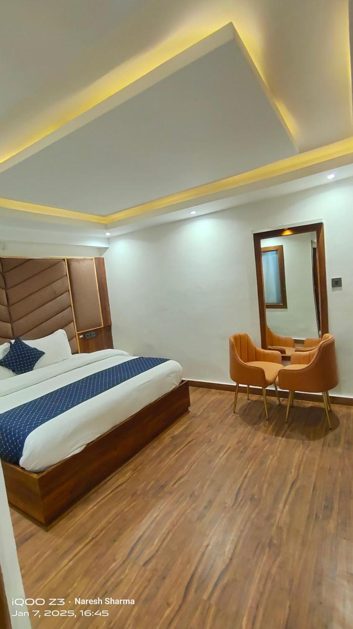 Mountain Zest- Simla Royale Near Mall Road Free Pickup From Railway Station Simla Dış mekan fotoğraf